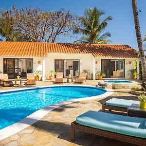 Garden By The Sea Bed and breakfast